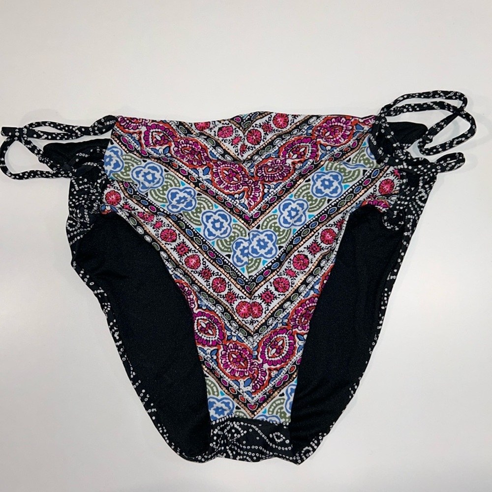 NWOT Vanilla Beach black & white multicolor lace up women's swim bikini bottom